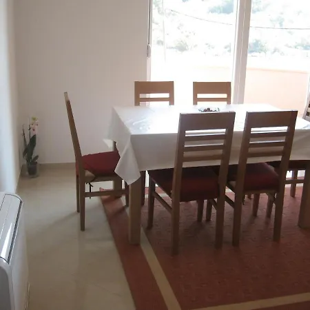 아파트 By The Sea Cove Mala Lamjana, Ugljan - 11019 칼리
